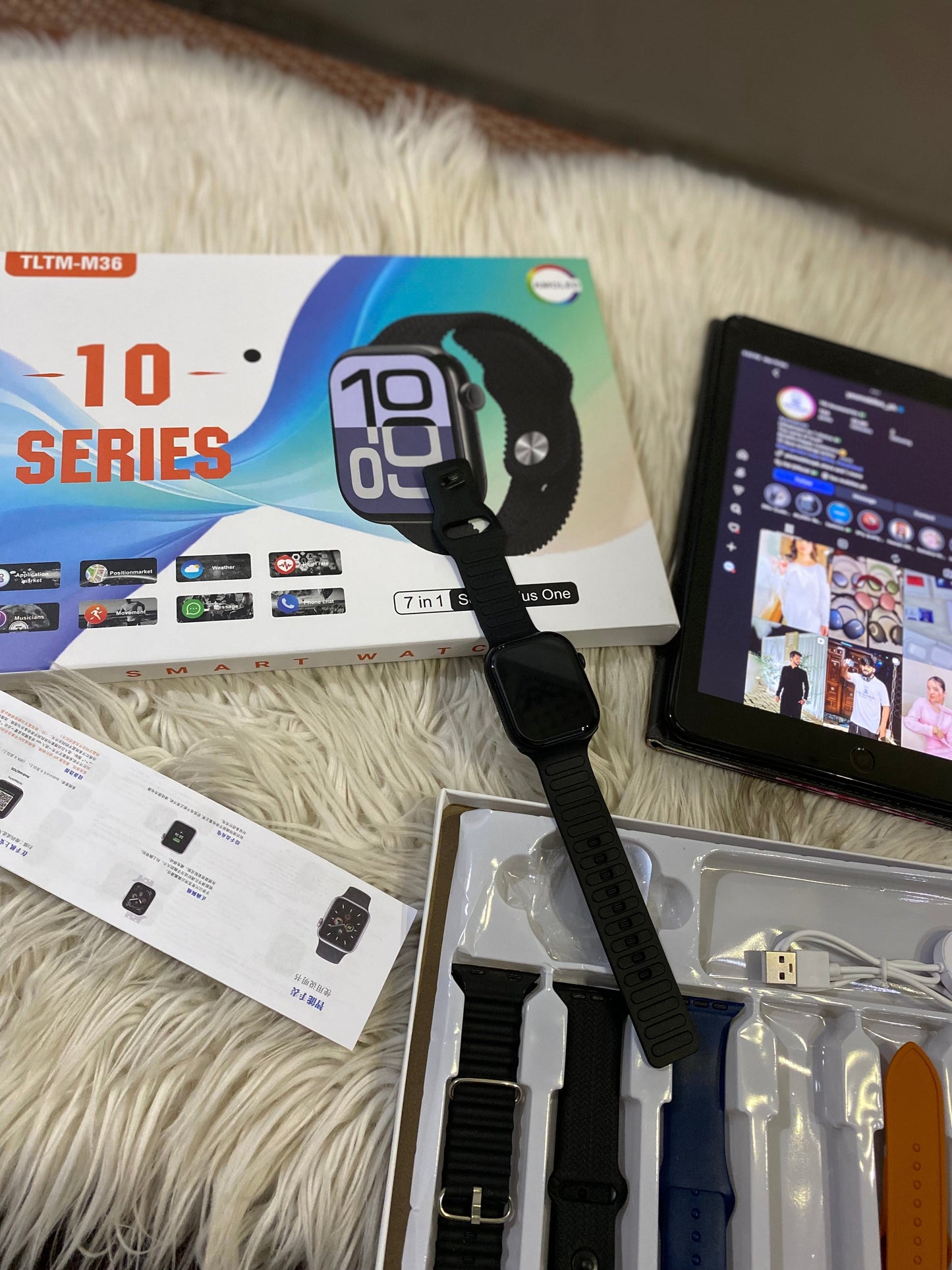 Hot deal 1 : Series 10 with Earbuds